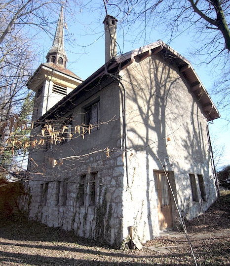 Vue générale sur l'angle nord-ouest de la Chapelle - Février 2011.